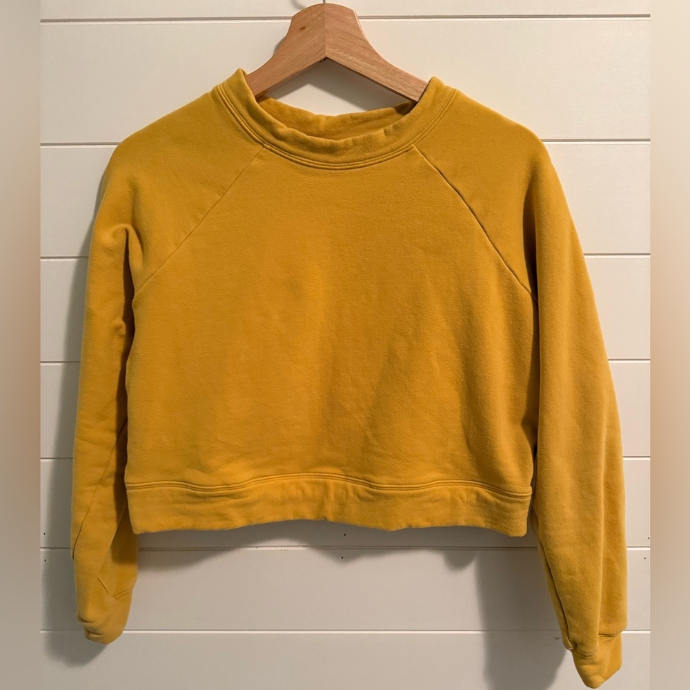 Born Primitive Women’s Golden Yellow Cropped Sweatshirt CrossFit Style Size XS
